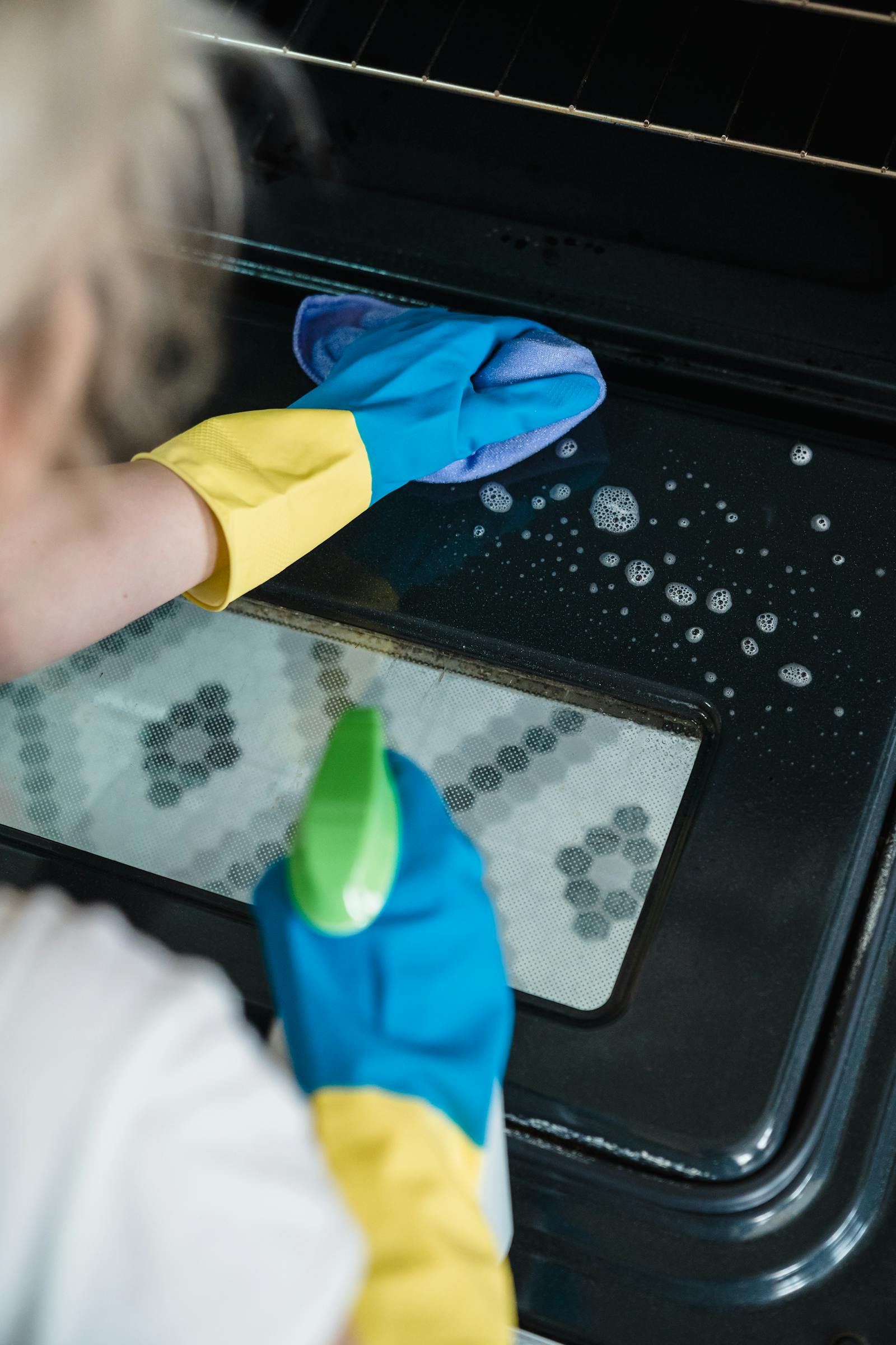 What to Do in the First 24 Hours After Water Damage